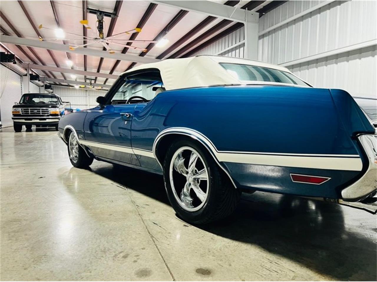 1972 Oldsmobile Cutlass - Image 11