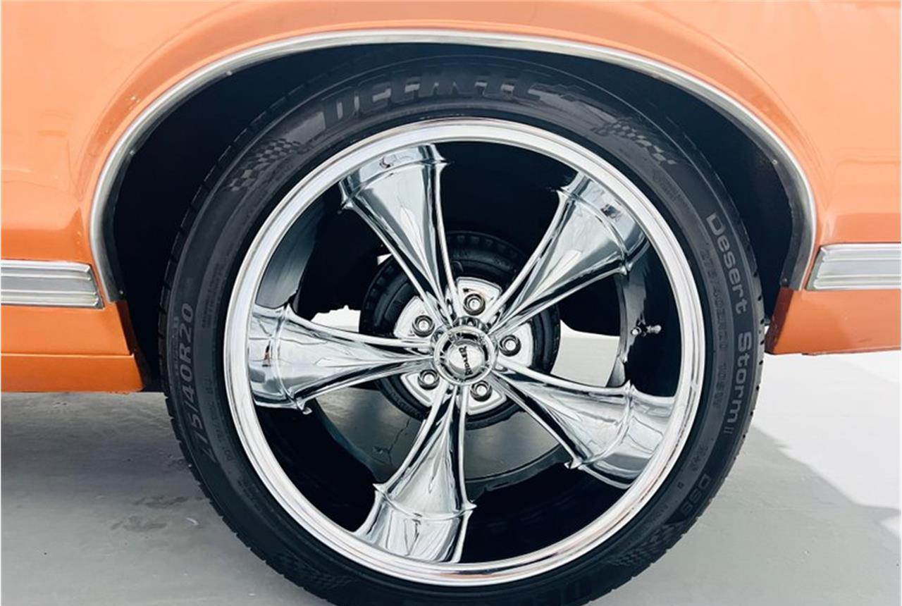 1971 Oldsmobile Cutlass - Image 8