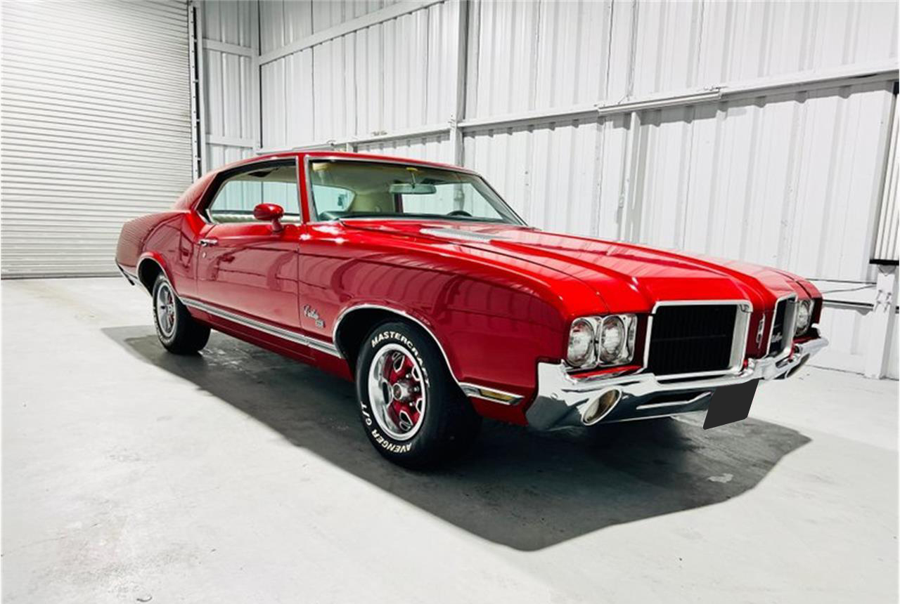 1972 Oldsmobile Cutlass - Image 2