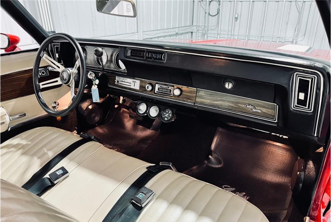 1972 Oldsmobile Cutlass - Image 9