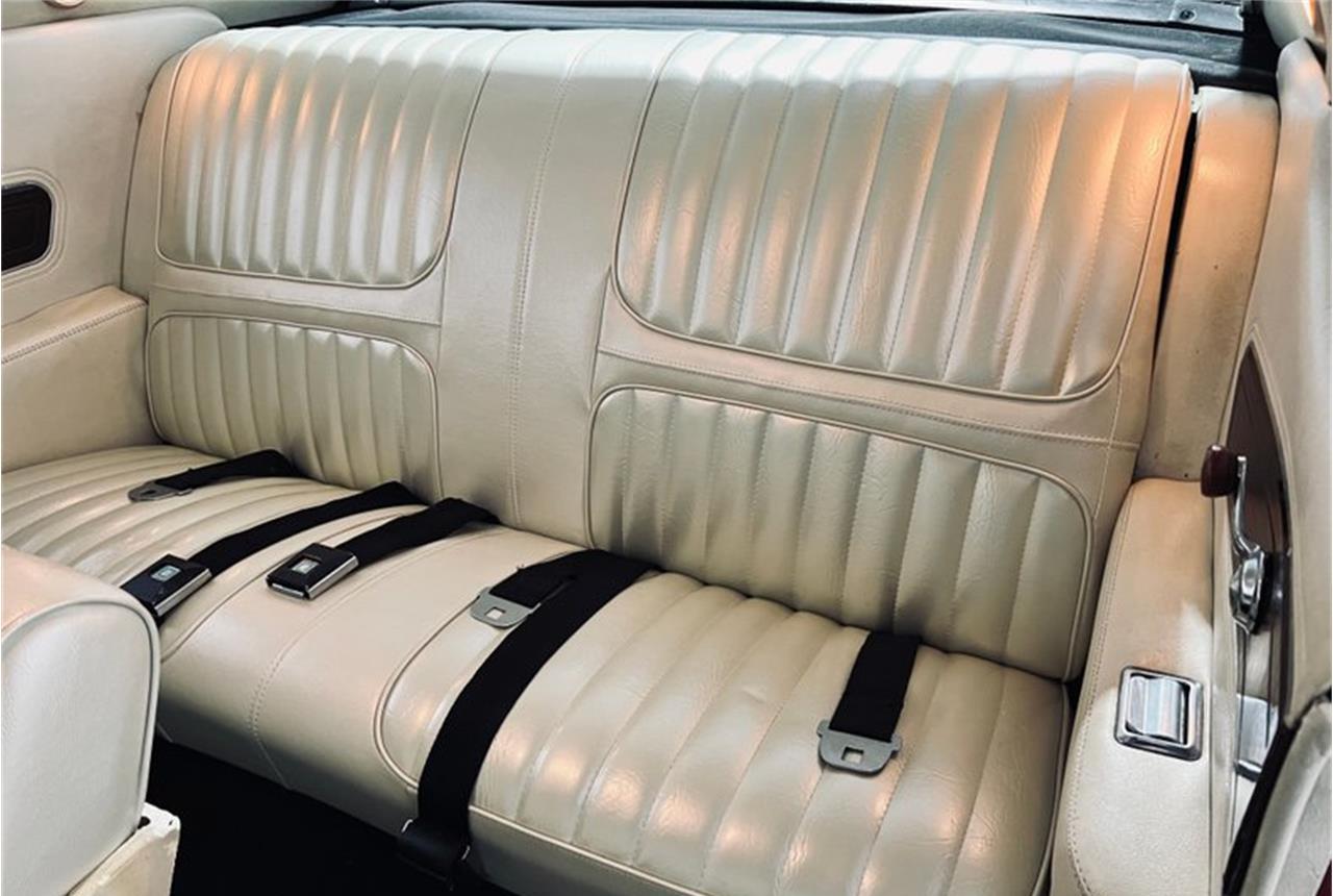 1972 Oldsmobile Cutlass - Image 10