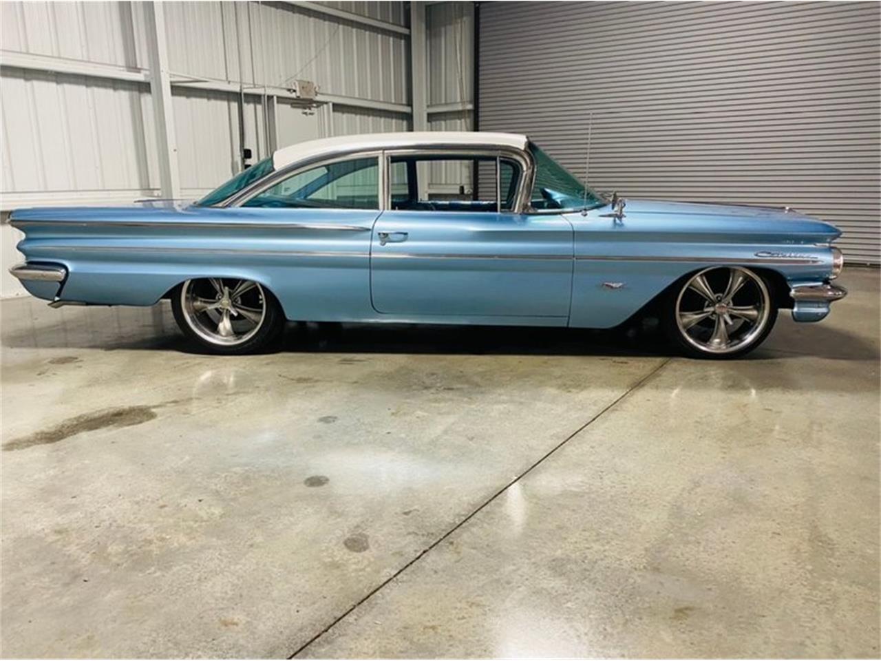 1960 Pontiac Catalina - Image 3